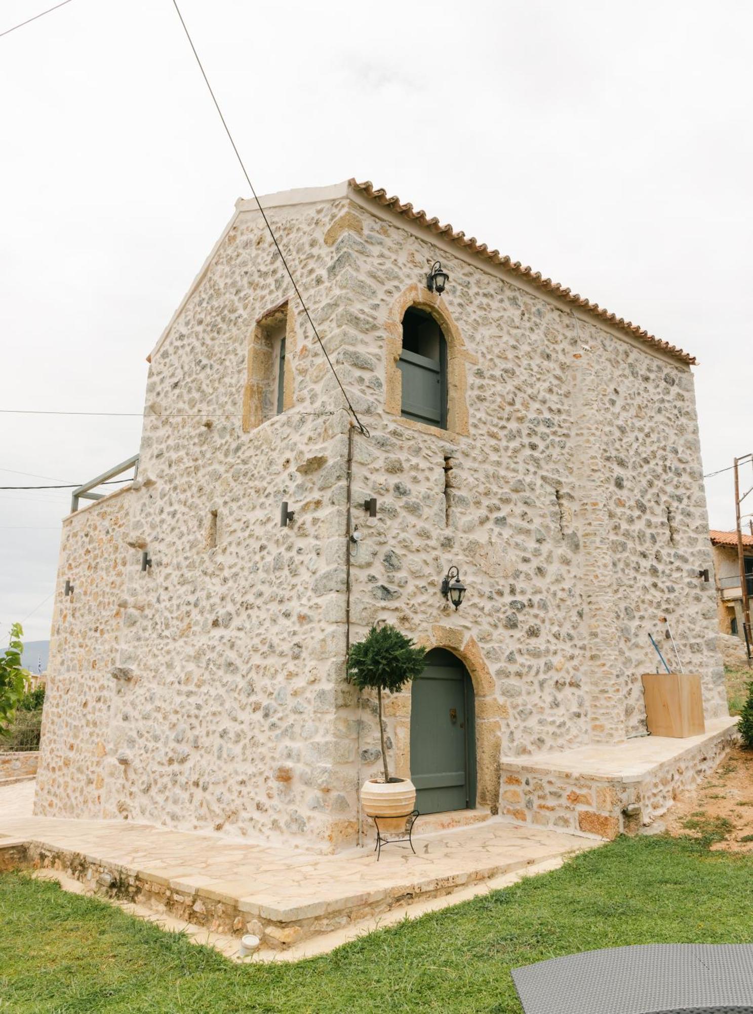 La Tore Di Montenegro Gytheio Exteriör bild
